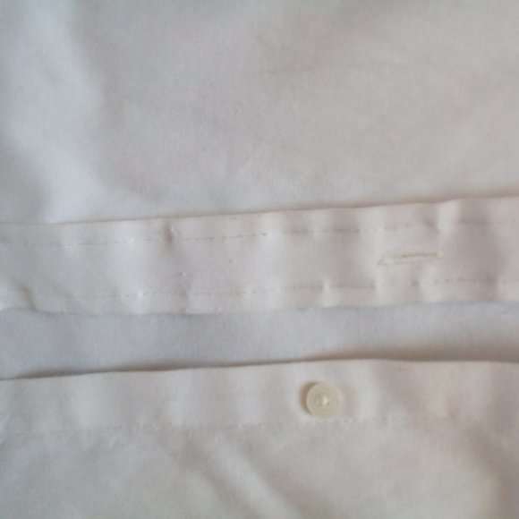 EUC WHITE BUTTON UP SHIRT - Picture 4 of 6